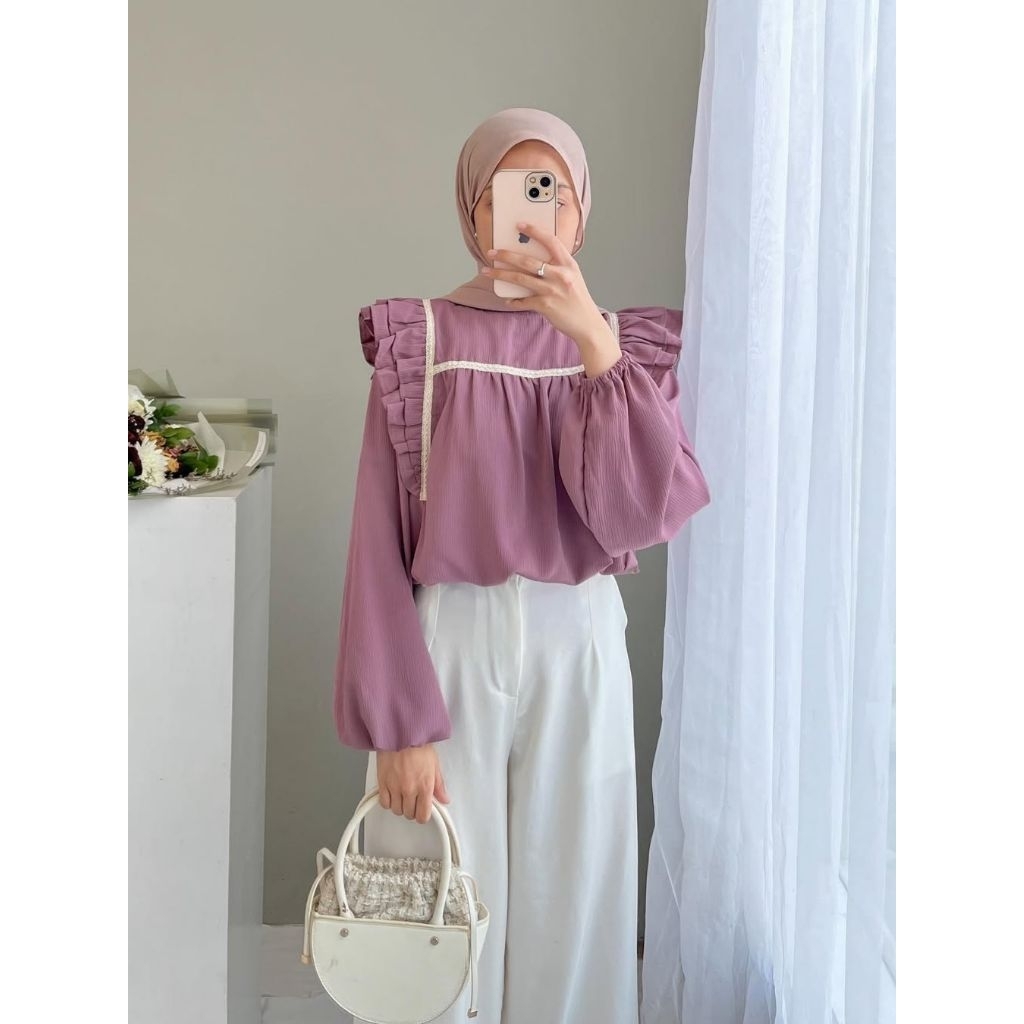 [PRELOVED] Roise Blouse | Edmee Outfit