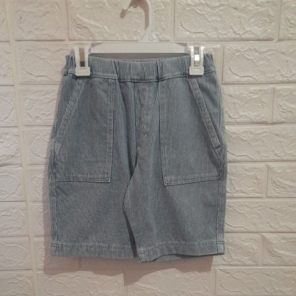celpen jeans salur anak UNIQLO size 130