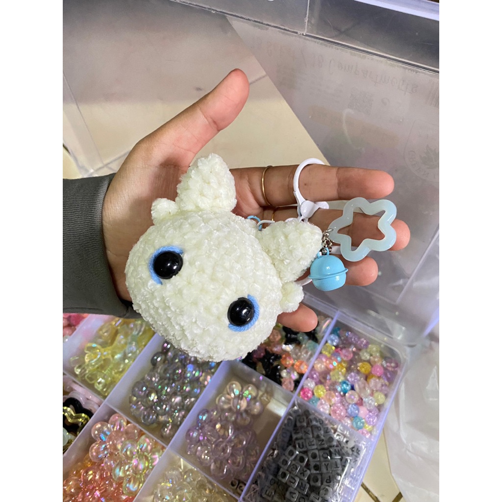 amirugami toothless light fury/night fury (keychain)