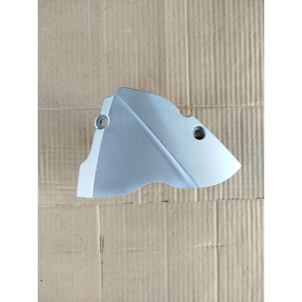 TUTUP GEAR DEPAN VIXION OLD NEW /Cover gear depan vixion old new