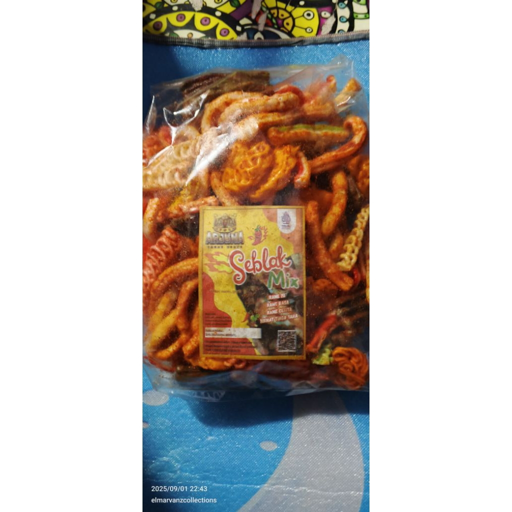 

SEBLAK MIX KERING PEDAS KRIUK