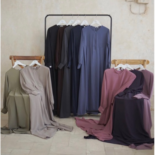 PRELOVED BARKHA SIZE L DARK VELVET MAZEN ANTI UV BARKHA PROJECT CALLA DRESS ABAYA GAMIS CALA