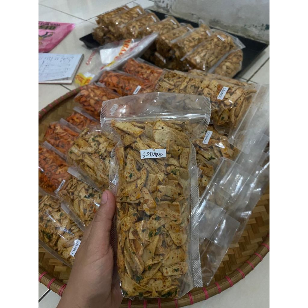 

Basreng Kering Daun Jeruk Murah Enak Rasa Original | Pedas Manis | Sedang | Pedas 150gr