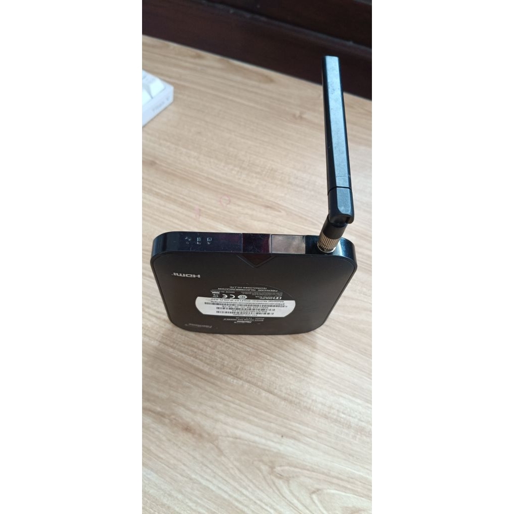 STB HG680P Android TV Relunix Pro OpenWrt Armbian