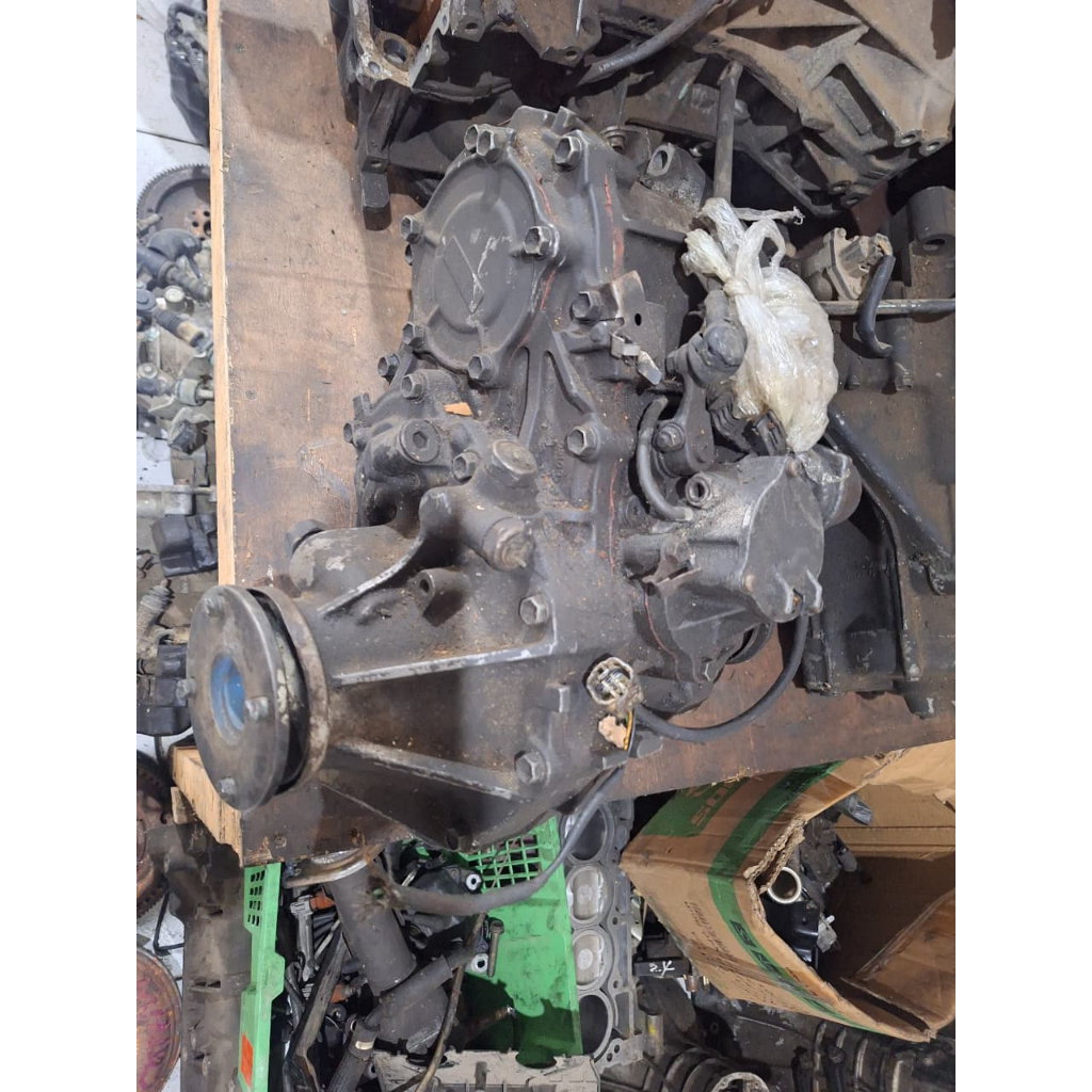 Transfer Case 4x4 Tc Toyota Landcruiser 1hdt vx80 vx100 Part Original Copotan