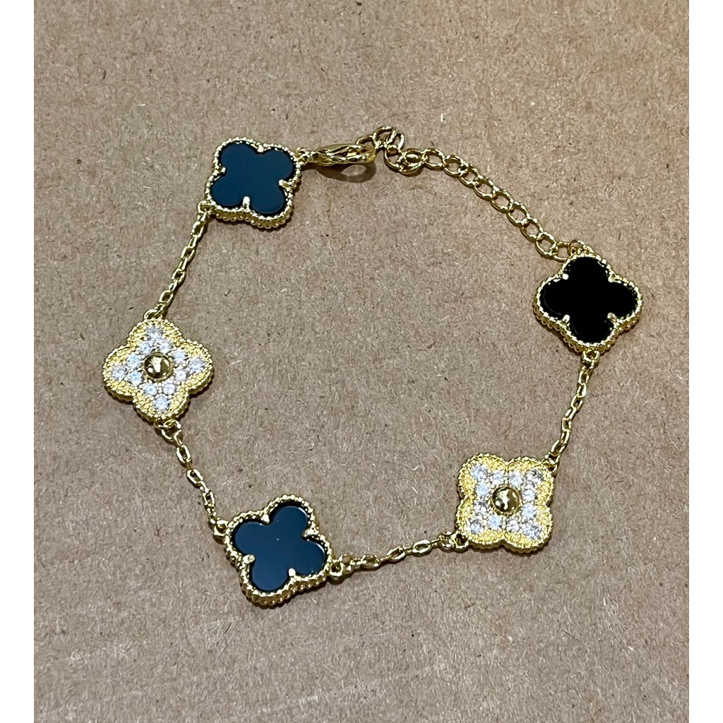 VCA Bracelet 5 Clover Black & White