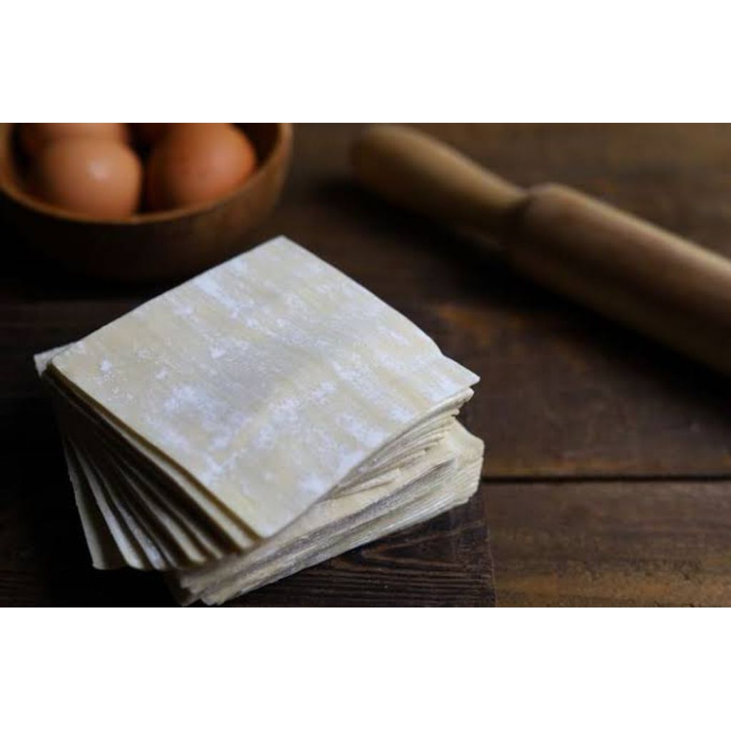 

camilan kulit pangsit