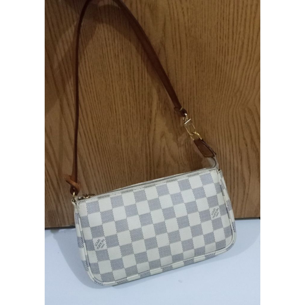 LV Damier Azure Pochette 2007 Preloved