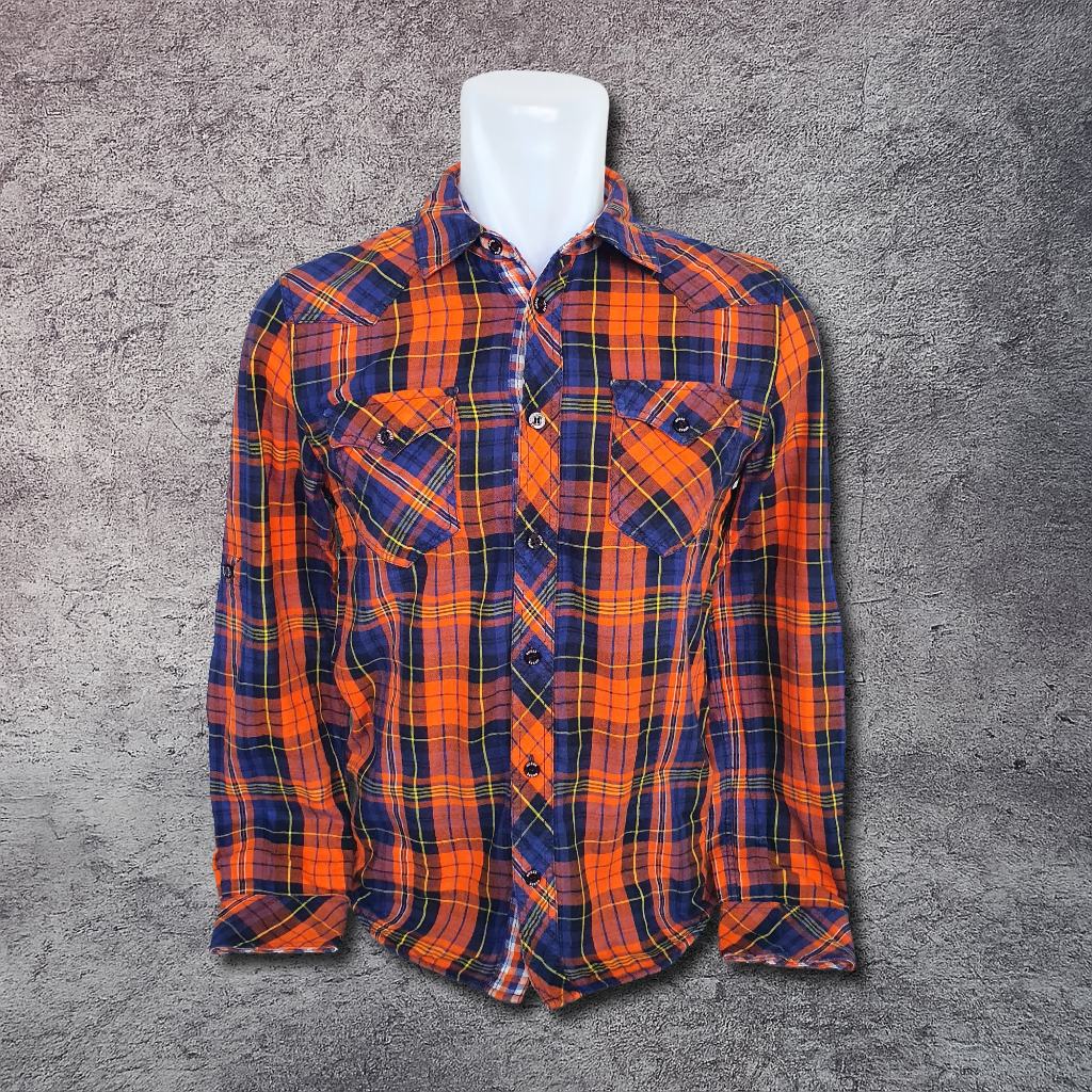 Baju Kemeja Panjang Flannel GUESS - Size S / Lebar Dada 49 cm - Original - Second