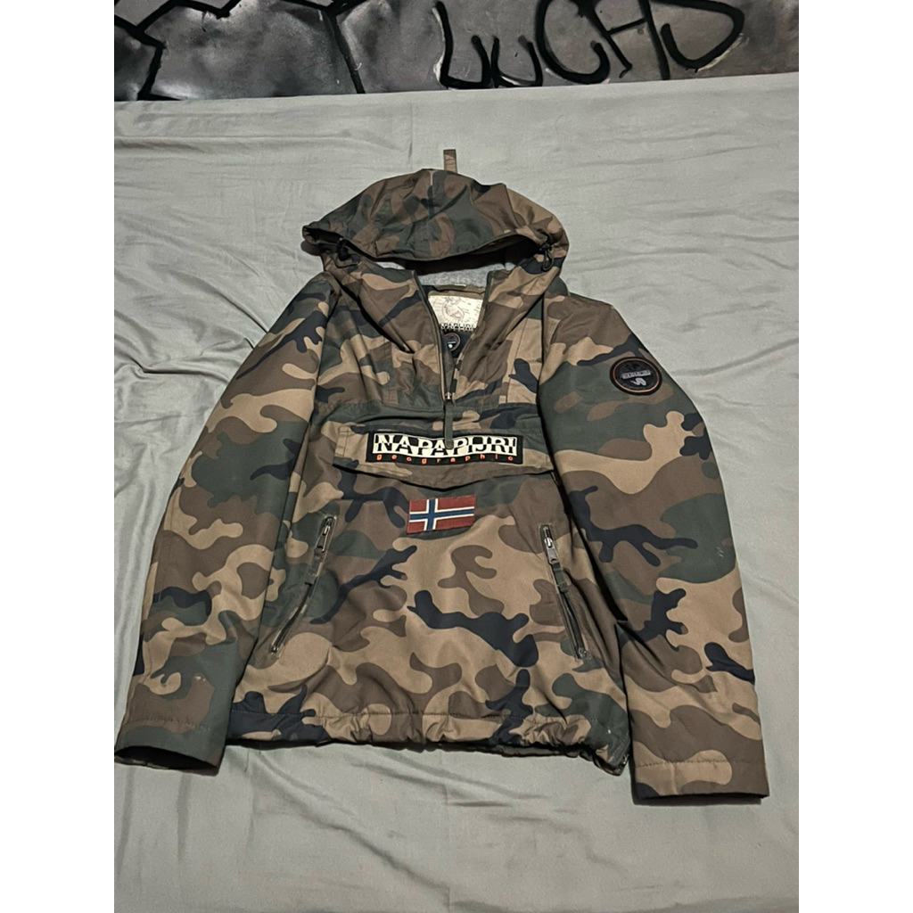 Napapijri Rainforest Camo 4