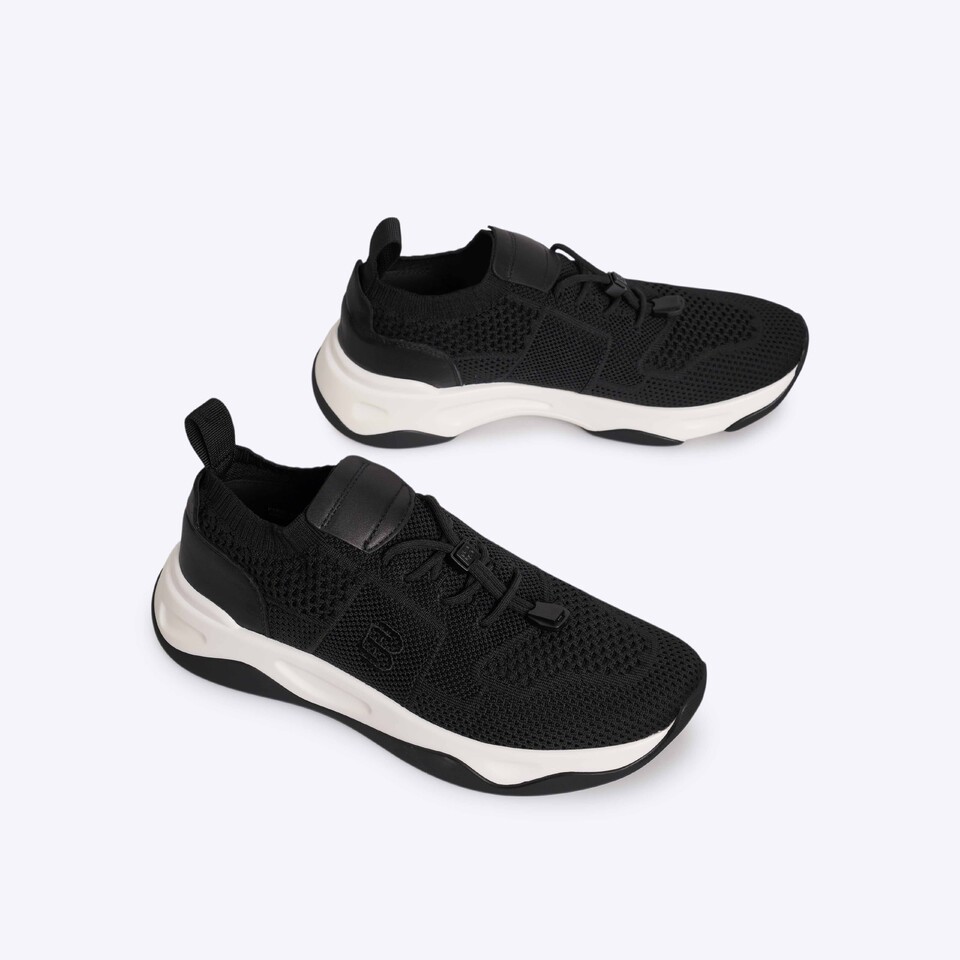 Everbest Pyro Sepatu Pria  Sneakers