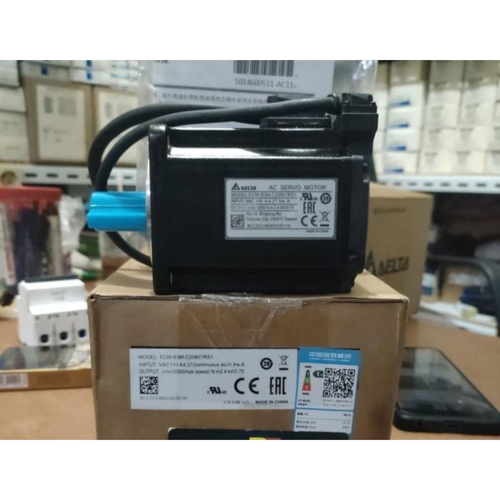 AC SERVO MOTOR DELTA ECM-B3M-C20807RS1 750WATT/ECM-B3M-C20807RS1 DELTA ORIGINAL