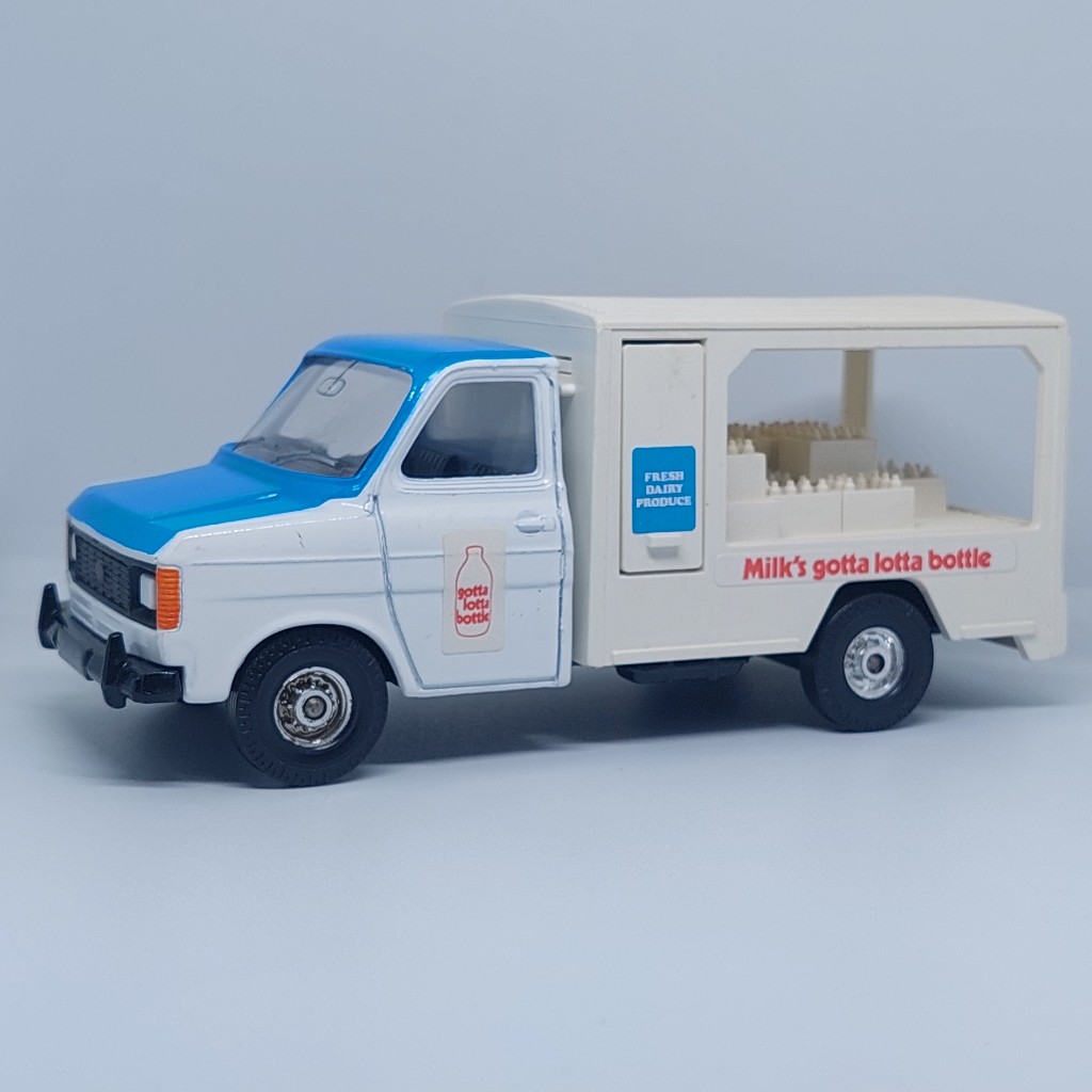 Corgi Ford Transit Milk Float Van Made in Great Britain