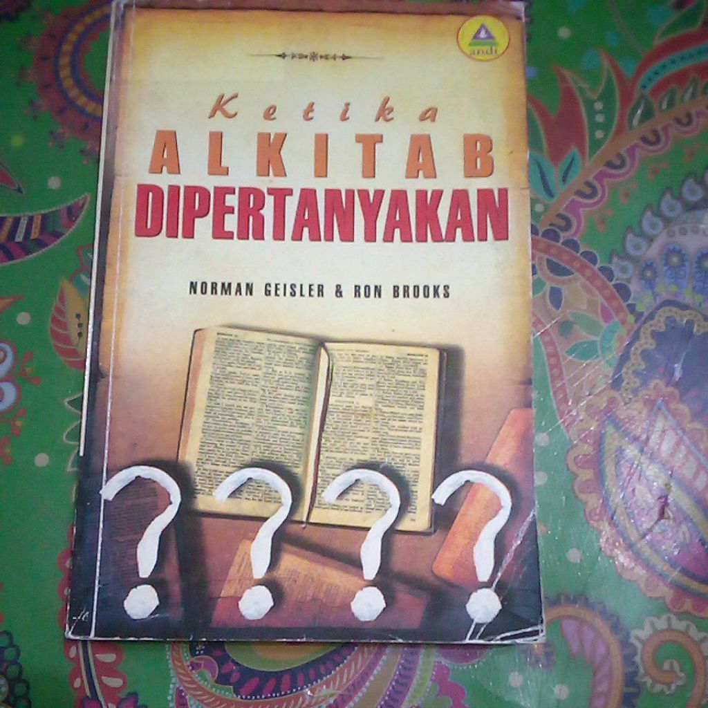 ketika alkitab dipertanyakan buku bekas original