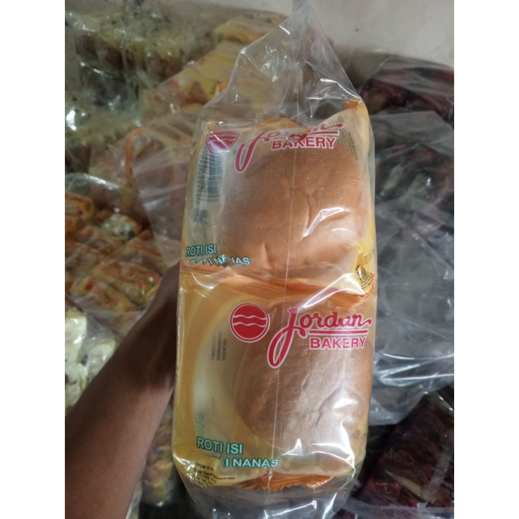 

Roti isi nanas Jordan