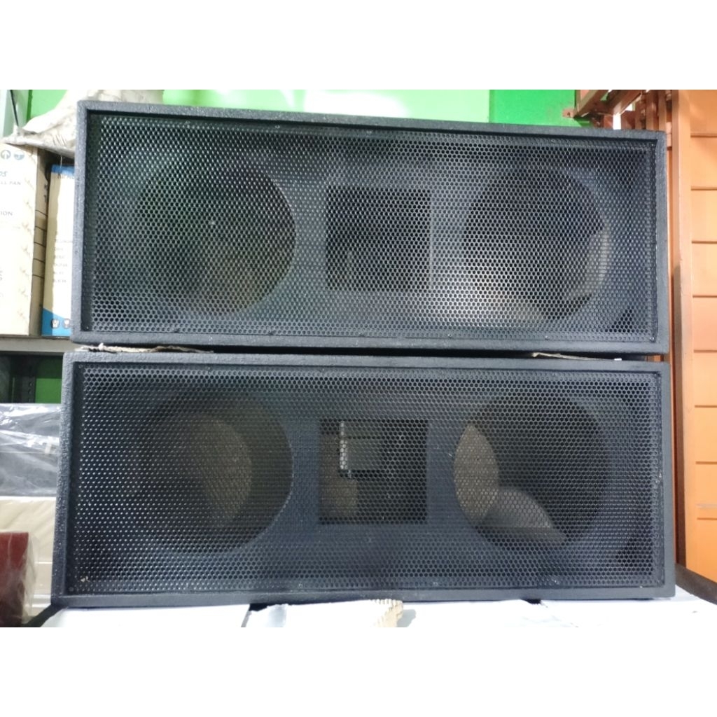 BOX SPEAKER 12 INCH DOBEL MODEL KACAMATA