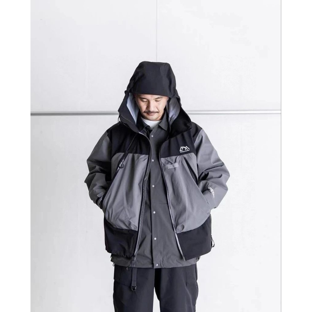 CMF Outdoor Garment × Japanese Brand
🇯🇵CMF AR SHELL COEXIST JACKET