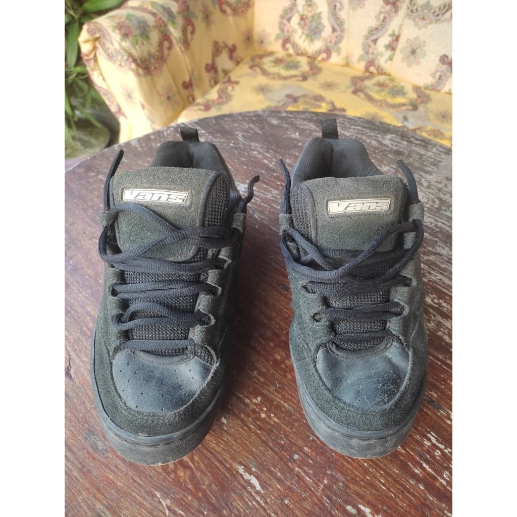 Preloved Sepatu Vans Laki Laki Pria Murah Asli Original