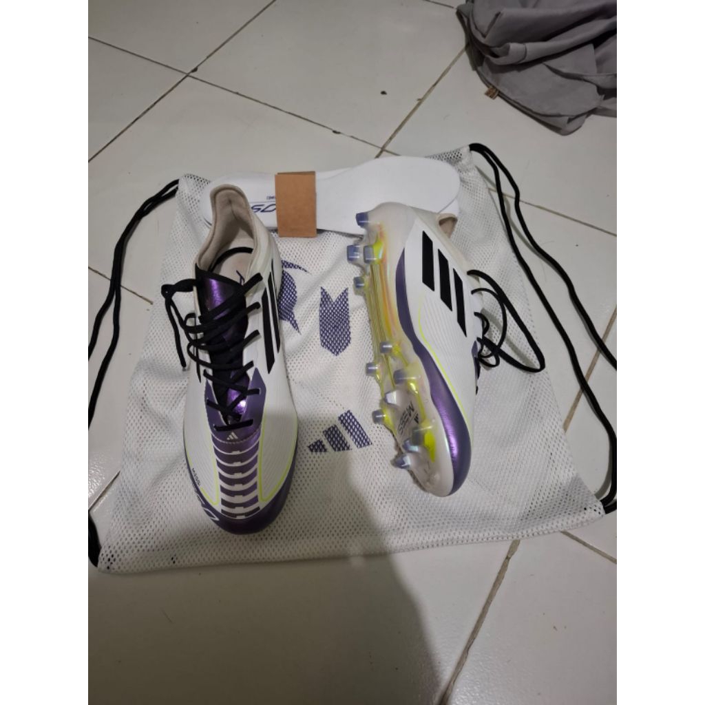 sepatu bola F50 elite size 46