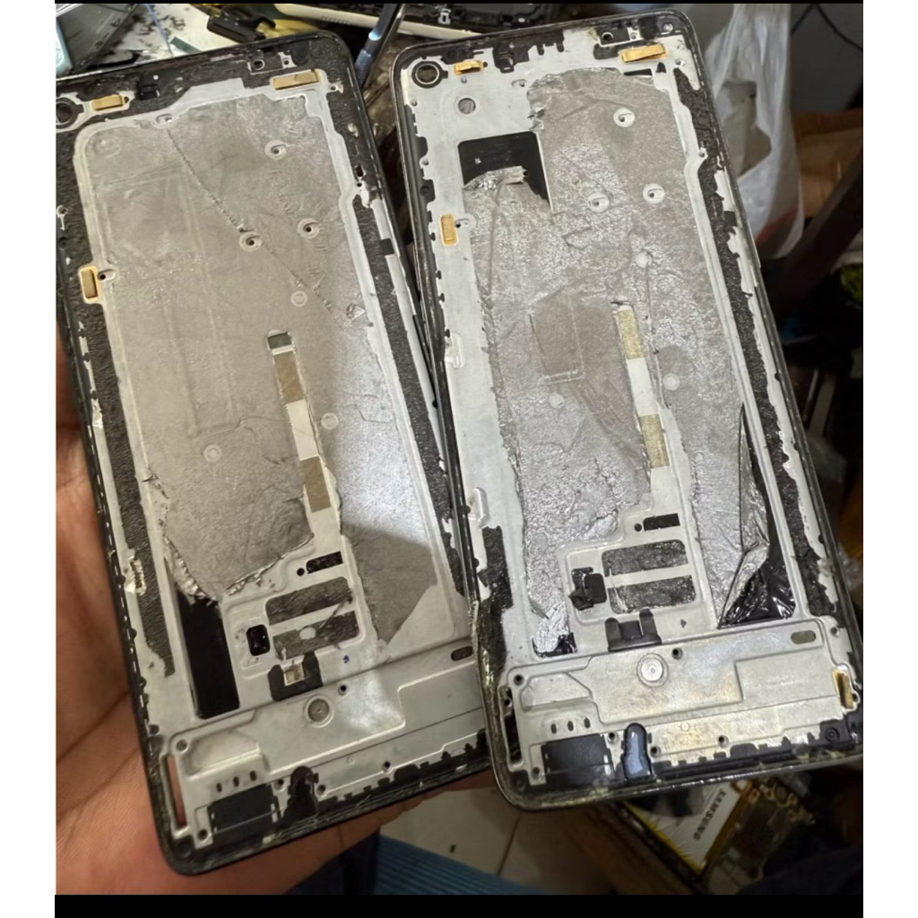 tulangan-frame-bazel-tatakan-bantalan lcd oppo reno 4 pro original copotan