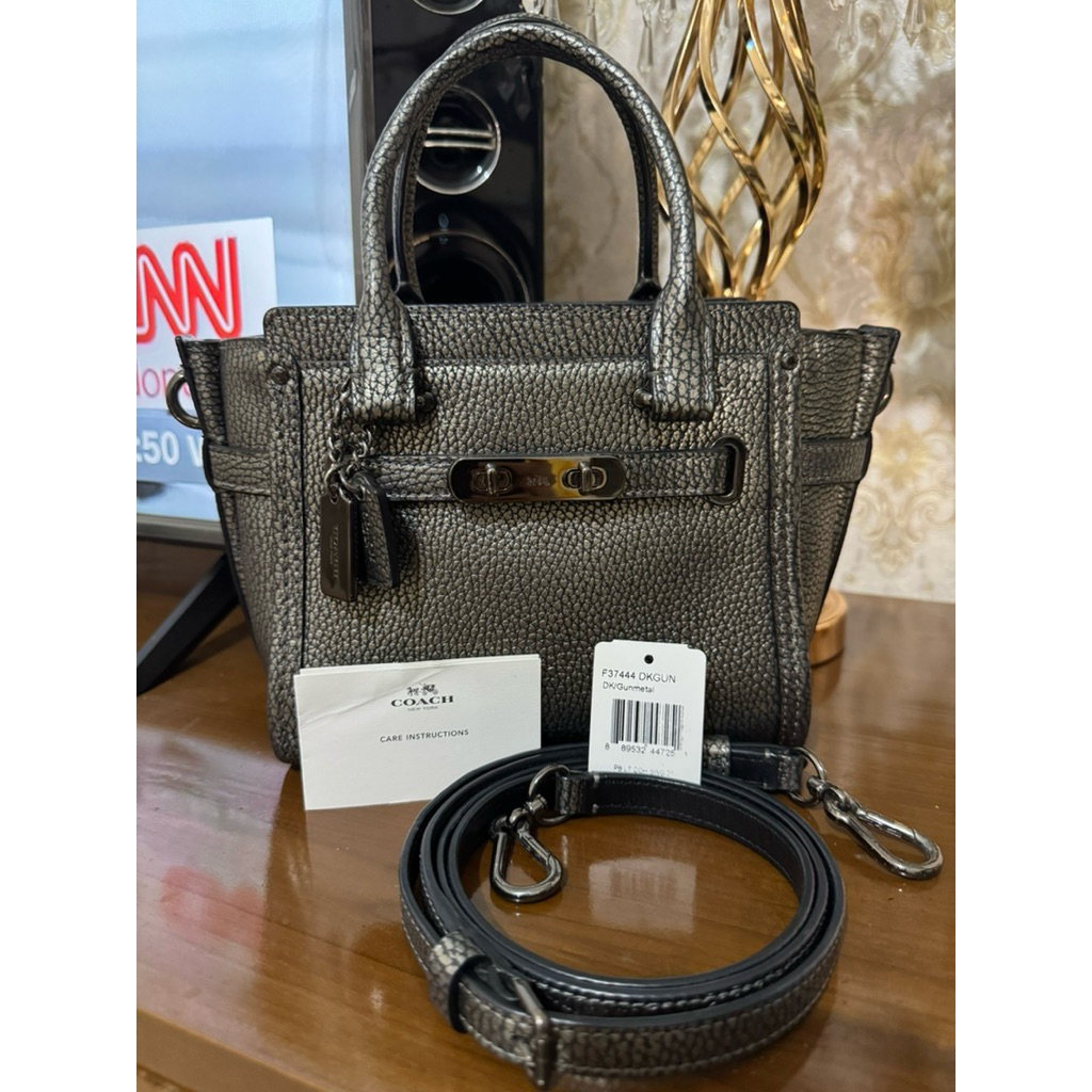 Preloved tas coach authentic