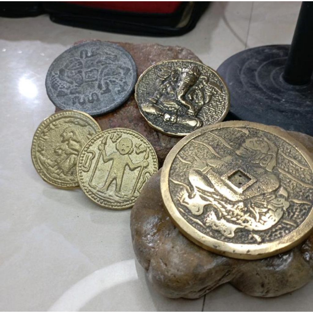 paket koleksi koin gobog kuningan Majapahit