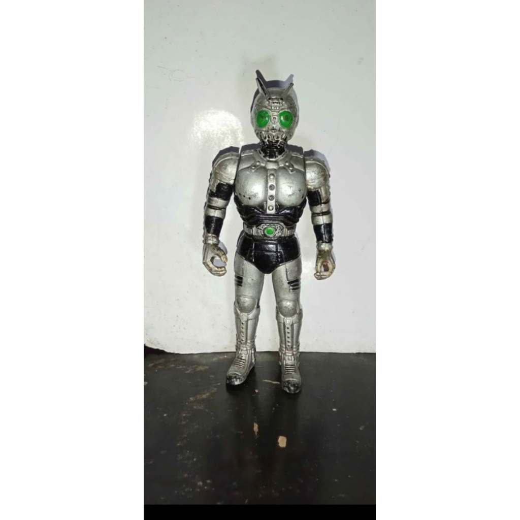 action figure kemen rider shadow moon