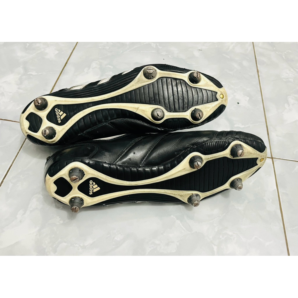 Sepatu Bola Adidas Adinova Original