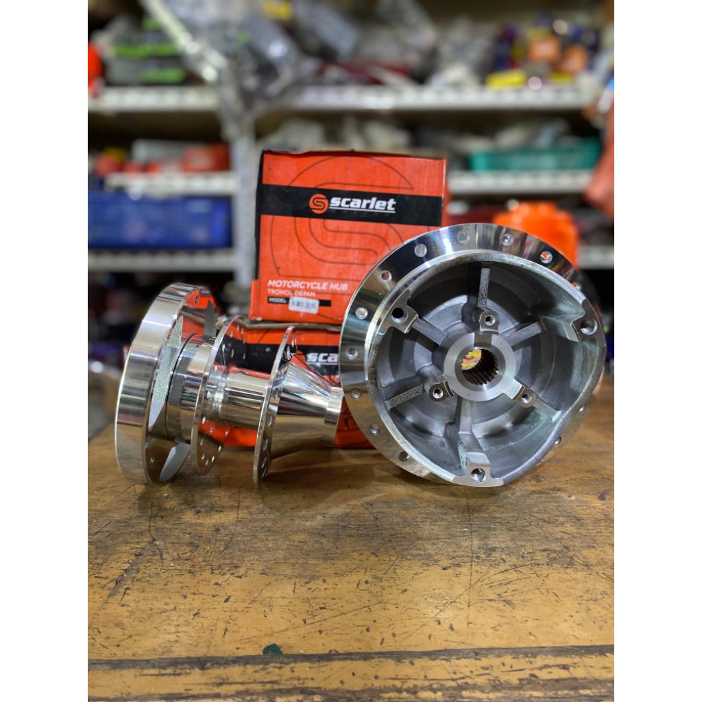 TROMOL DEPAN BELAKANG SCARLET ALL NEW NMAX NEW HITAM CHROME