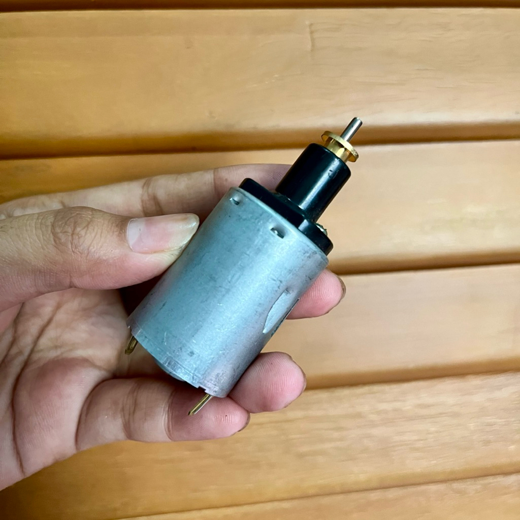 Dinamo DC Motor RS-380 3V-6V Eccentric Crankshaft Engkol Shaft AS poros Engkol