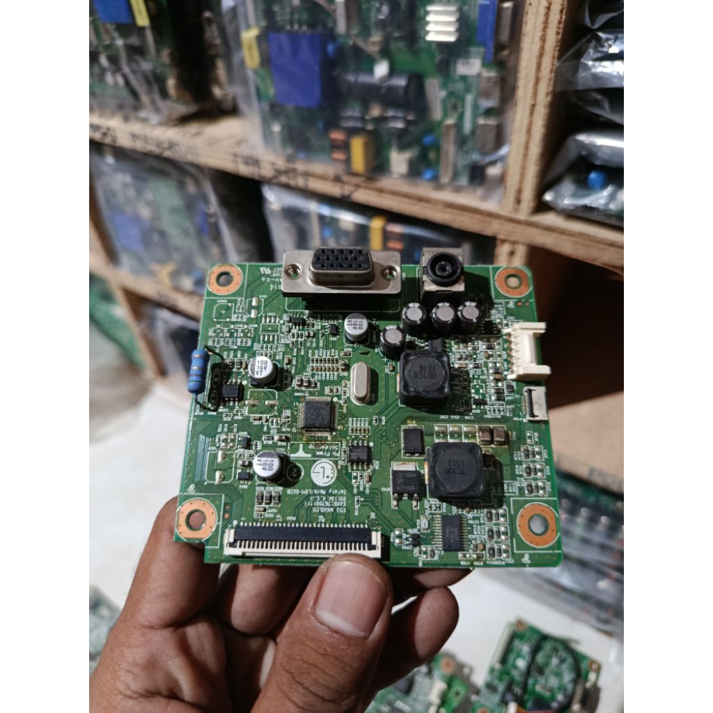 MESIN TV LG MONITOR E1940S