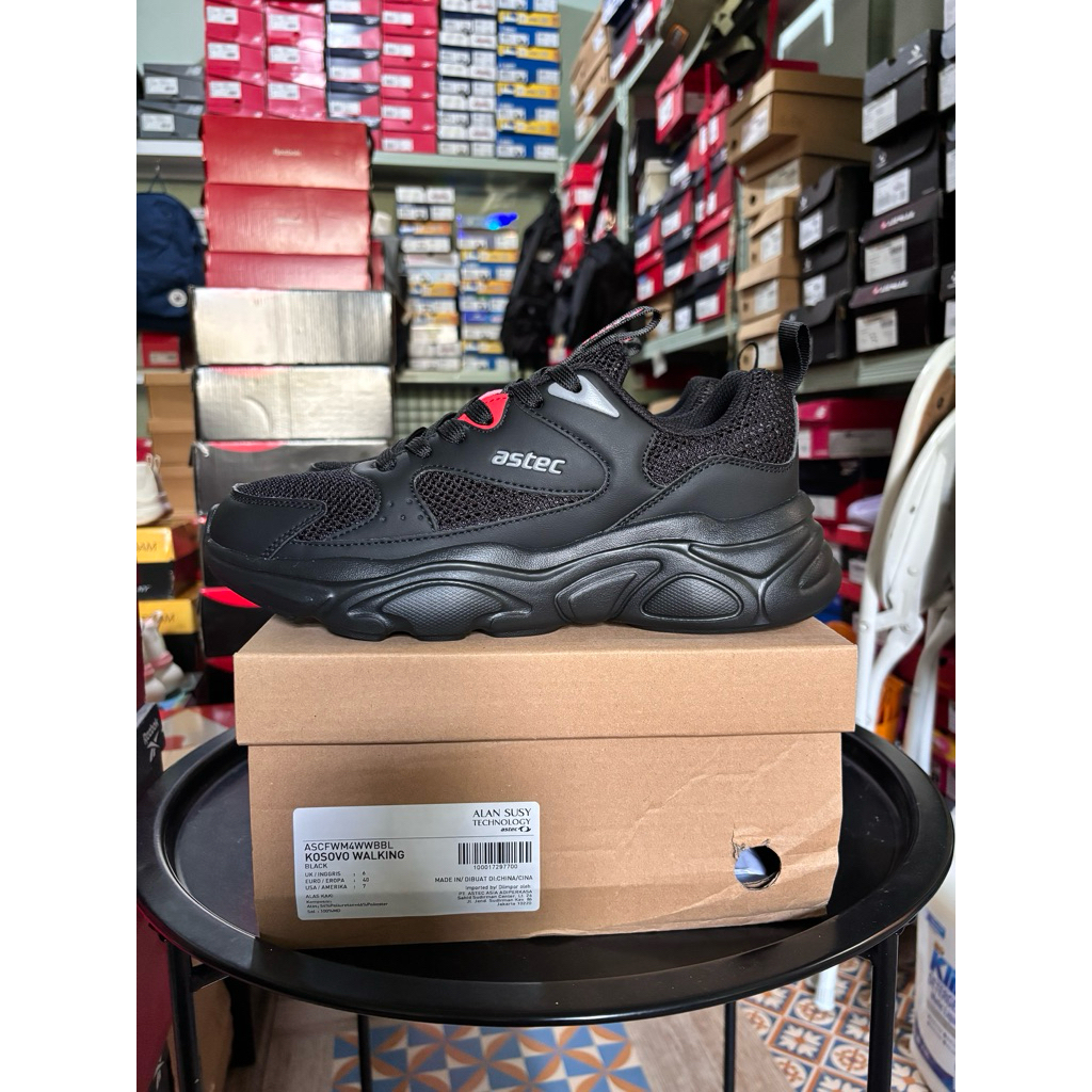 Sepatu astec Kosovo walking black