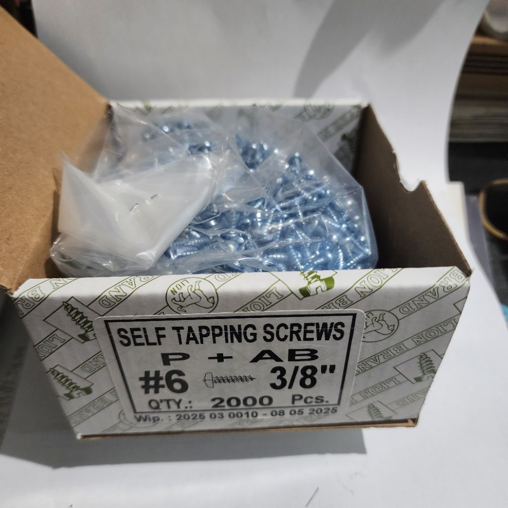 Sekrup tapping 6x3/8