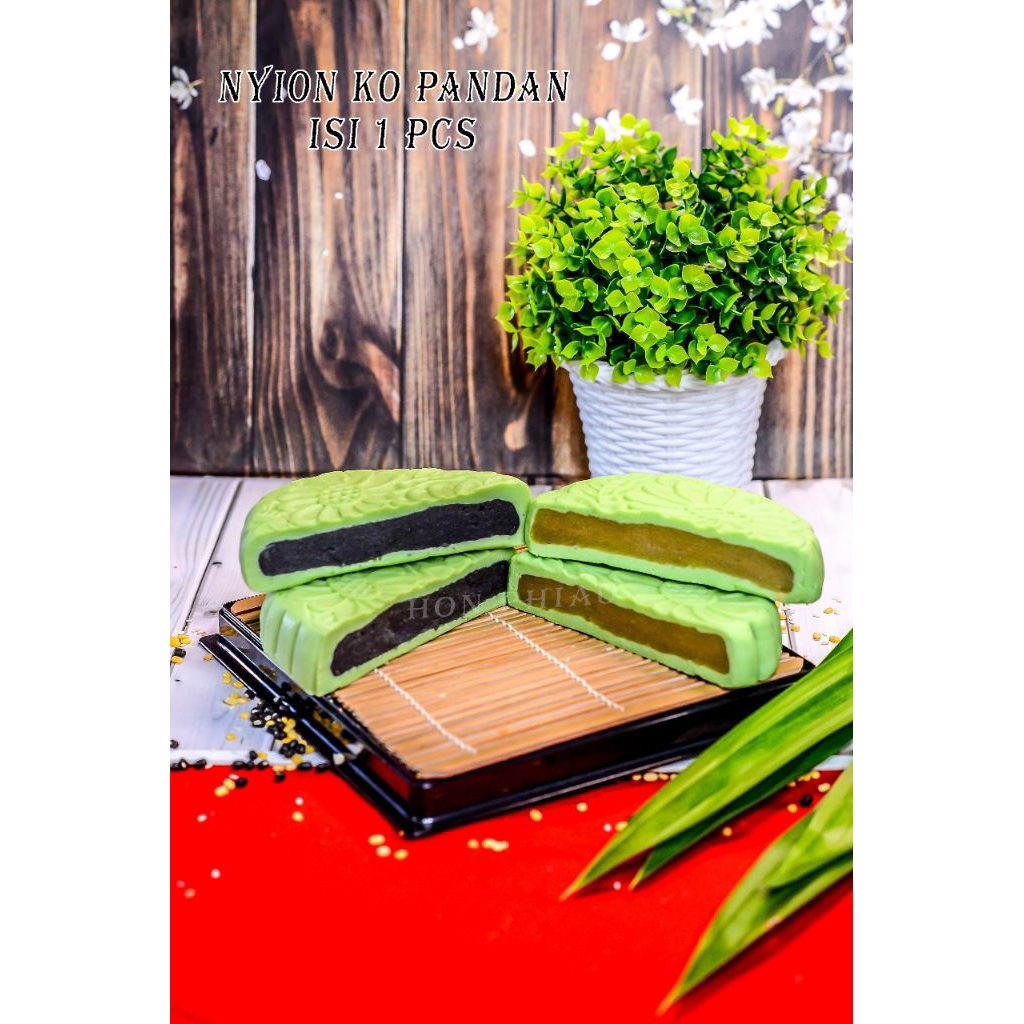 

nyion ko pandan varian tausa hitam sama original