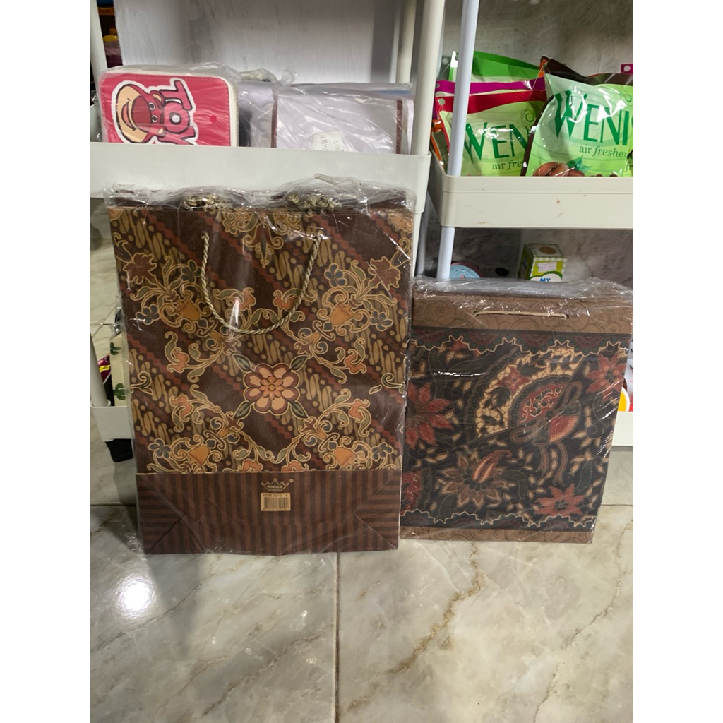 

Paper bag/tas kertas/tas kado