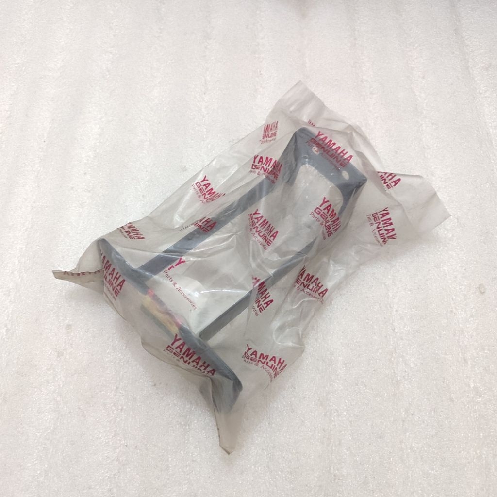 bracket braket breket dudukan pangkon plat nomor depan yamaha RXK RX-K RXS RX-S RX special RX-specia