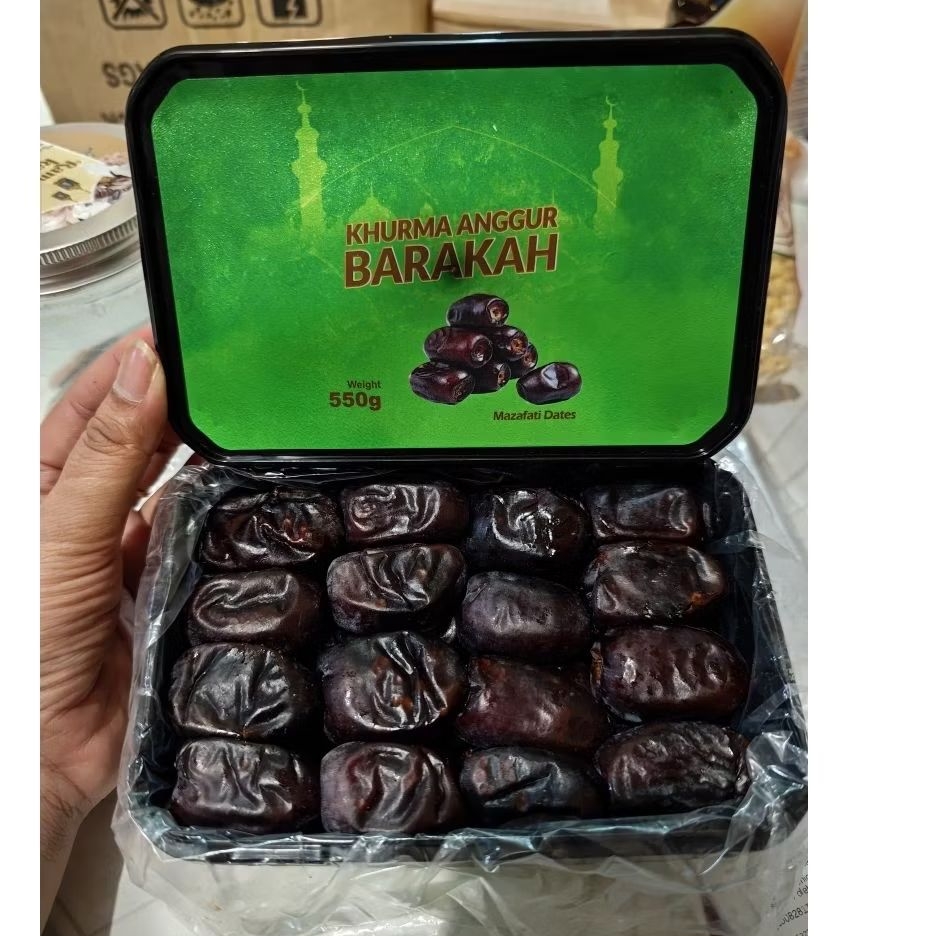 

Kurma Anggur Kurma Bam BARAKAH kemasan box 500 gram | Oleh oleh haji dan umrah