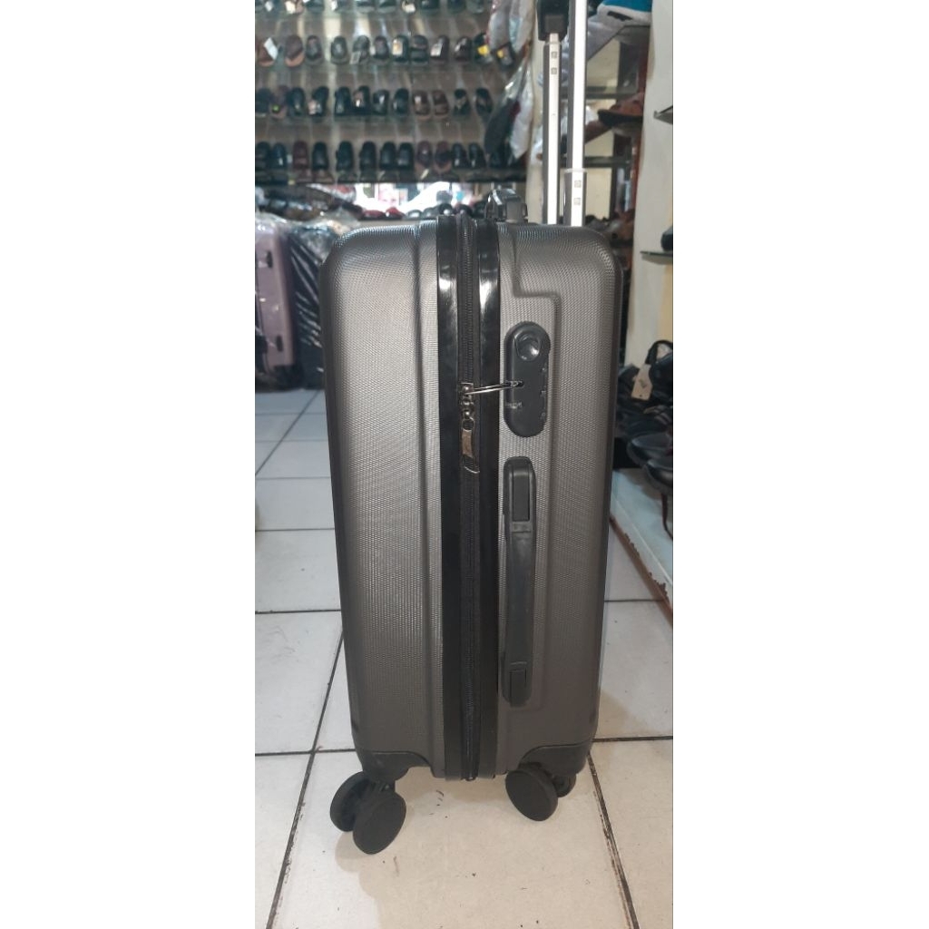 koper merek polo love