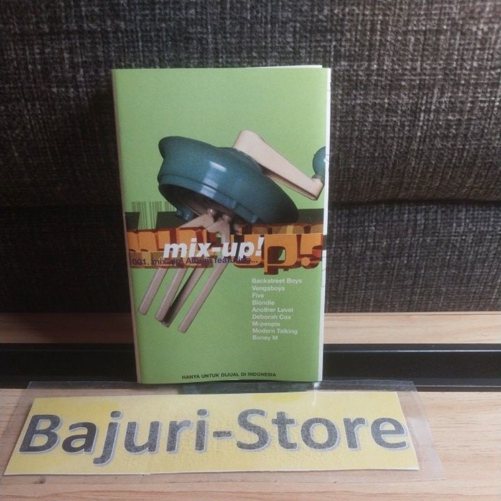 Kaset Pita Mix Up "Backstreet Boys" "Vengaboys" "Five" "Another Level" "Blondie" "Westbam" "Tilt" "U