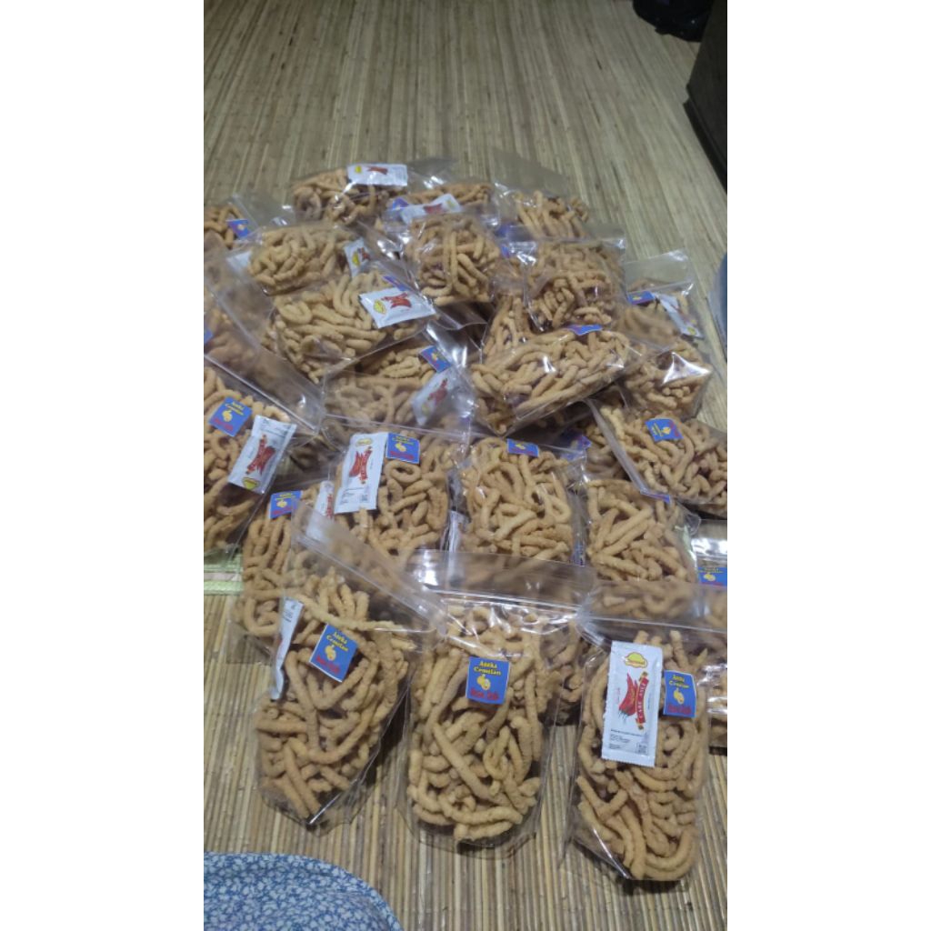 

Akar Pinang Rasa Bawang Khas Kota Banjarmasin