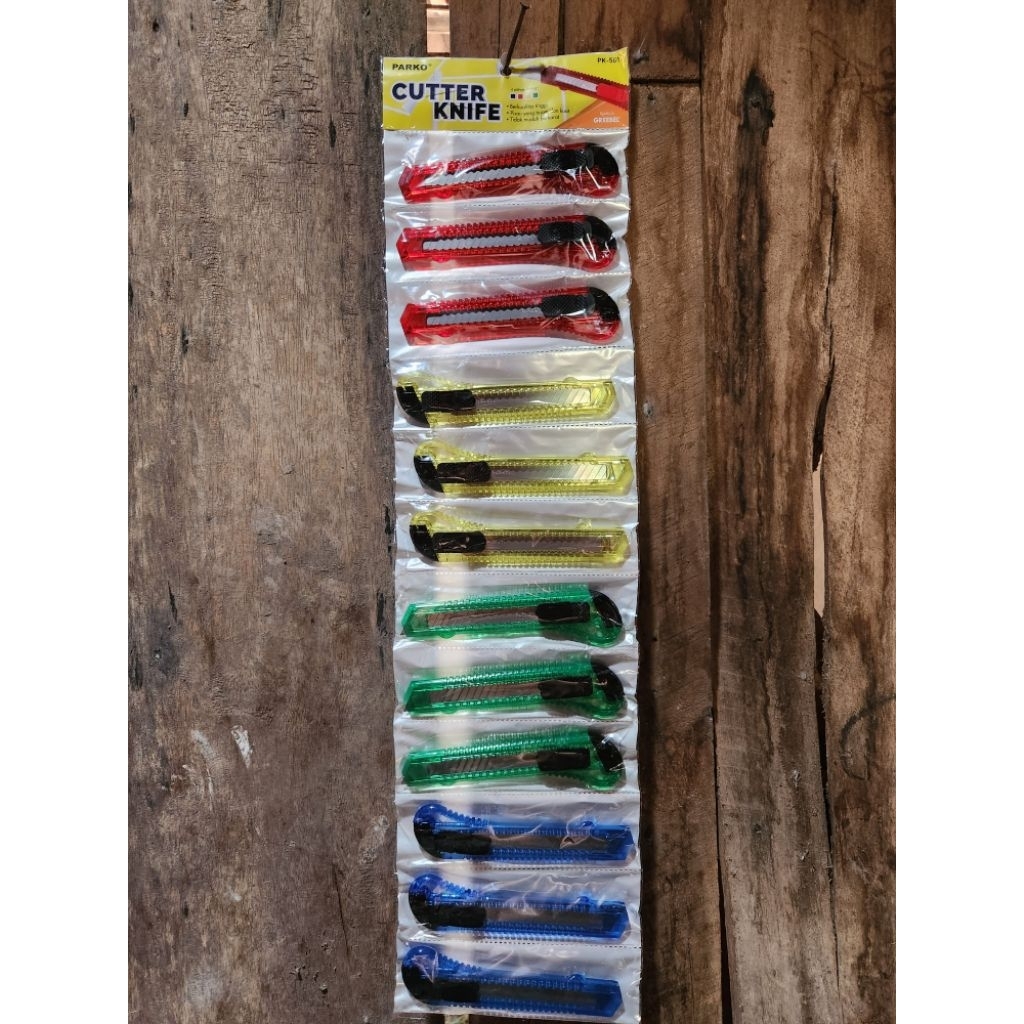 

Cutter Knife / Kater / Alat Pemotong