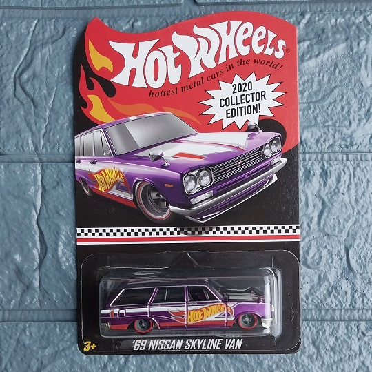 Hot Wheels '69 Nissan Skyline Van Collector Edition