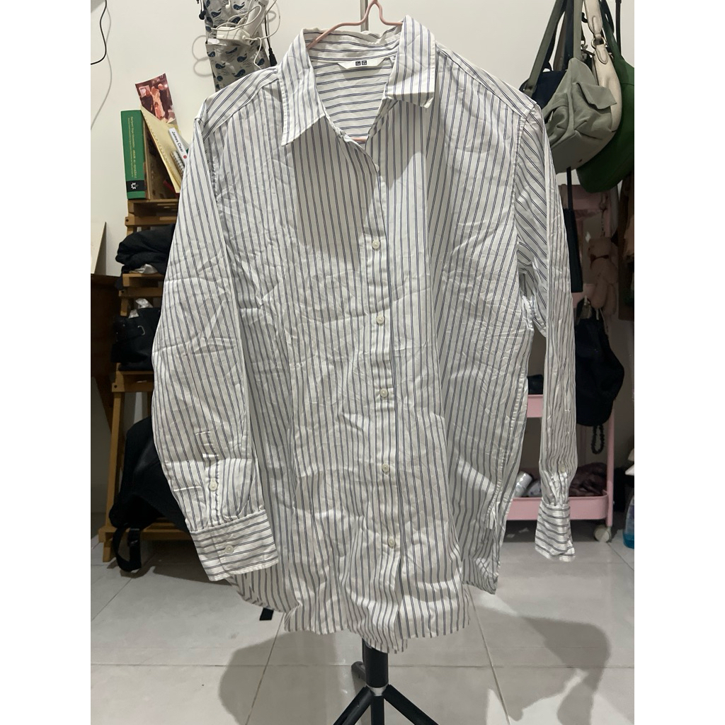 preloved uniqlo striped shirt
