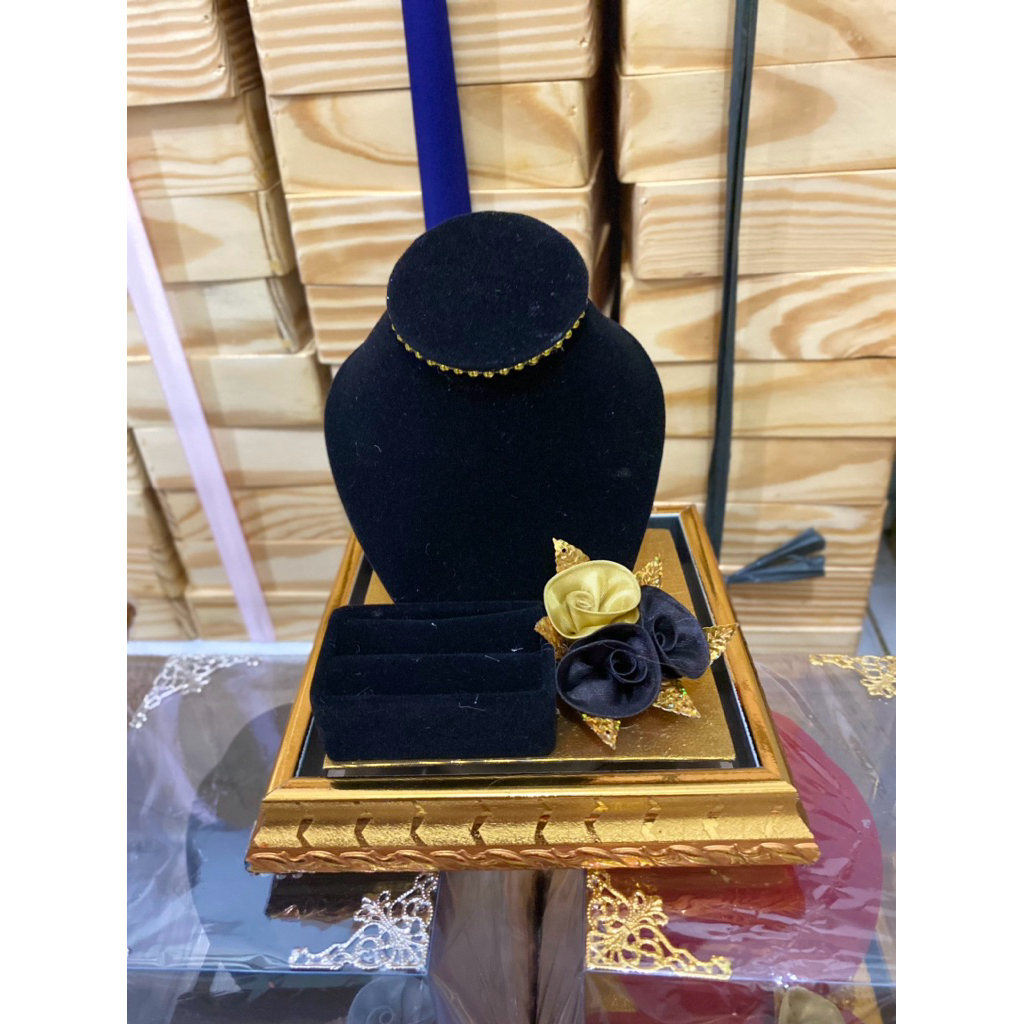 tempat kalung pernikhan/mahar pernikahan/tempat cincin pernikahan/(kalung cincin)
