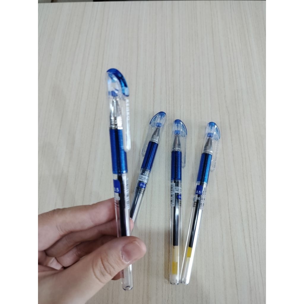 

Pena Gel Kenko Ke-200 Biru (pcs)