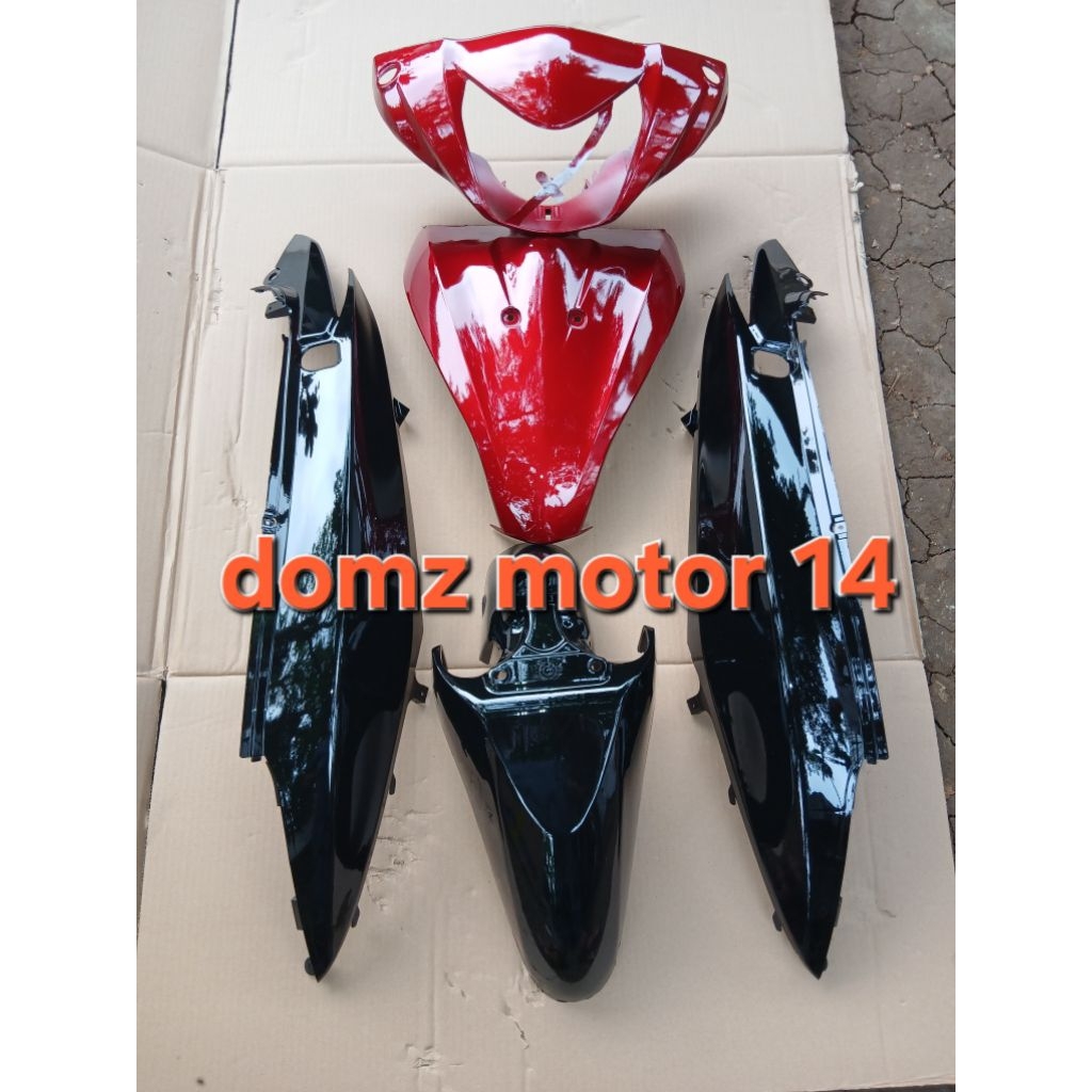 cover paketan body halus honda spacy fi spacy karbu warna merah hitam