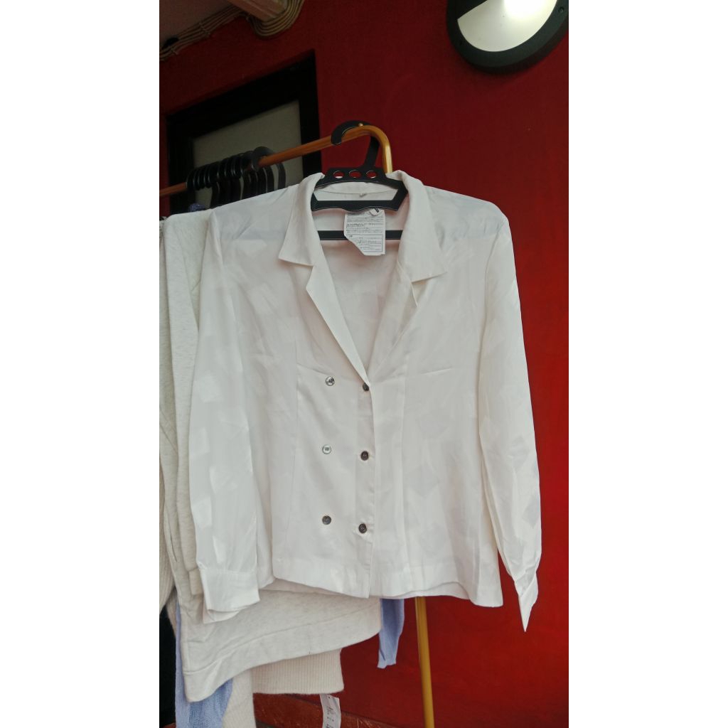 PRELOVED PL Blazer Wanita/Atasan Putih Wanita
