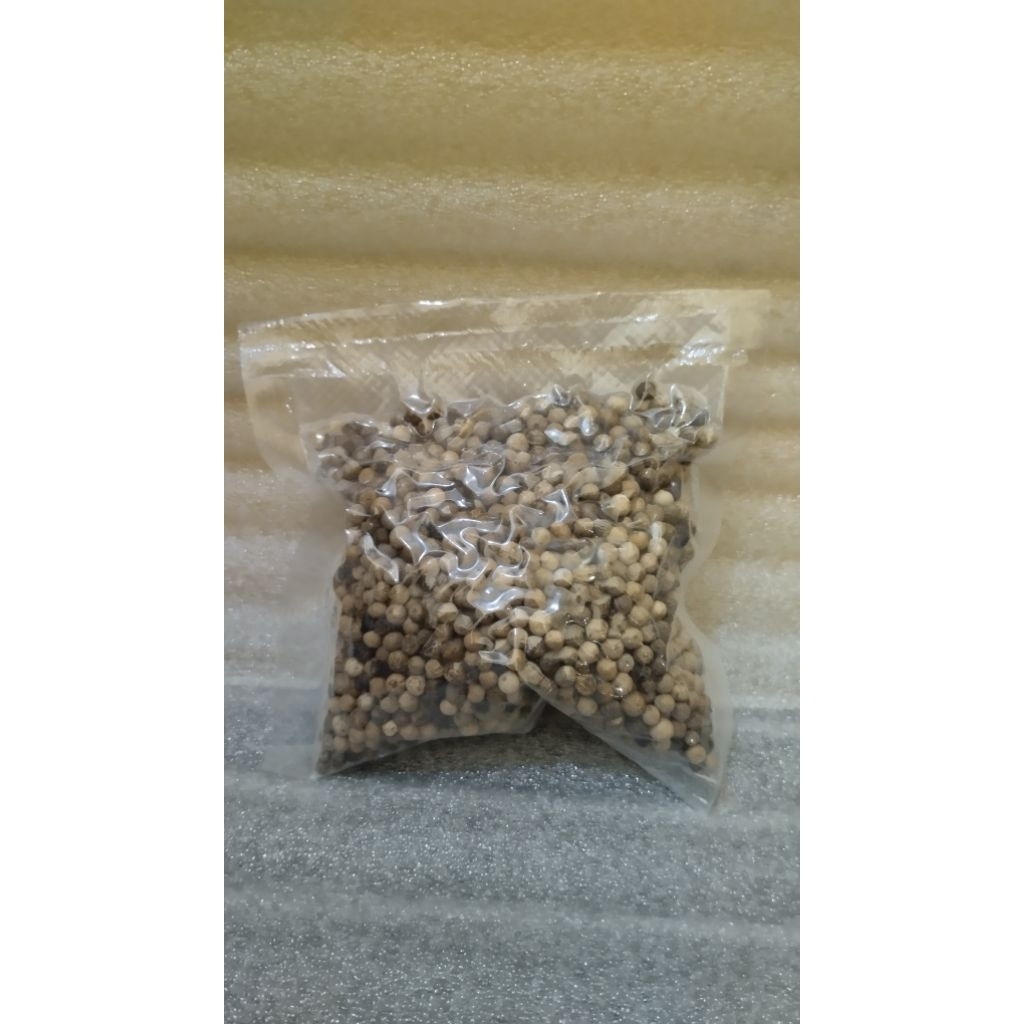 

Mrico Merica putih/Lada butiran 25gr pedas segar kemasan vacum kering tahan lama original