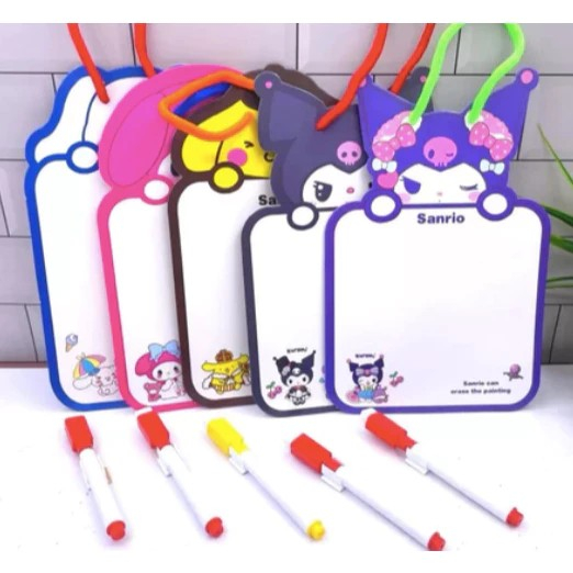 

Mainan Sanrio Papan Tulis Mini White Board Gantung Dapat Spidol / Papan Tulis Kuromi