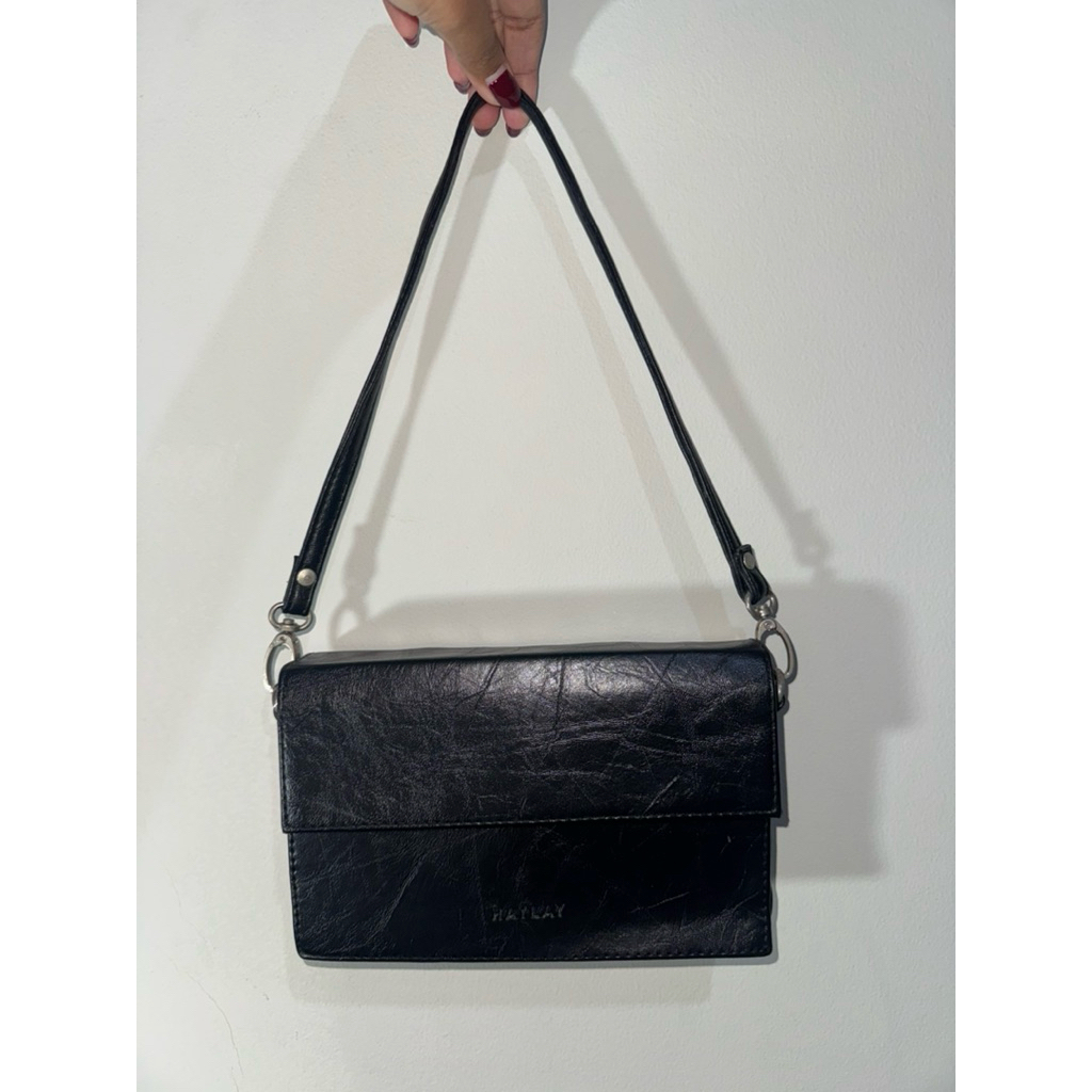 PRELOVED Haylay Studio Shoulder Bag Hitam